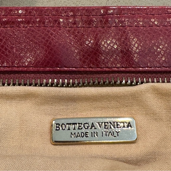Bottega Veneta **FLAW** Vintage Rare Red Woven Tote - Picture 8 of 16